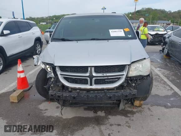 2012 Dodge Grand Caravan R/T z VIN 2C4RDGEG5CR184694, wystawiony jako IAAI lot #42082149 z przebiegiem 163 458 mil mil oraz . Historia ofert i sprzedaży dostępna na DreamBid. Obrazek 13.