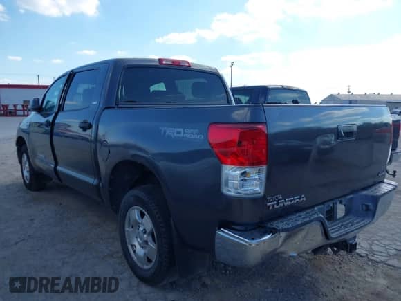 2012 Toyota Tundra с VIN 5TFDY5F1XCX248615, выставлен на аукционе IAAI как лот 43421269 с пробегом 309 736 миль миль и . История ставок и продаж доступна на DreamBid. Изображение 6.