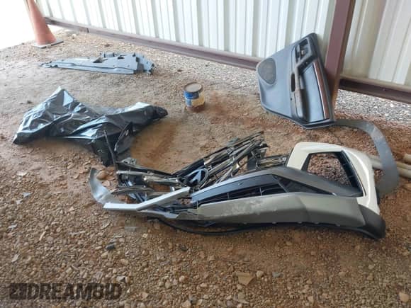 2025 Hyundai Tucson Limited с VIN KM8JEDD19SU309070, выставлен на аукционе IAAI как лот 42652220 с пробегом 2 520 миль миль и . История ставок и продаж доступна на DreamBid. Изображение 12.