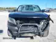 2018 Chevrolet Colorado 4WD ZR2 z VIN 1GCGTEEN4J1258119, wystawiony jako IAAI lot #43471937 z przebiegiem 107 067 mil mil oraz . Historia ofert i sprzedaży dostępna na DreamBid. Obrazek 13.