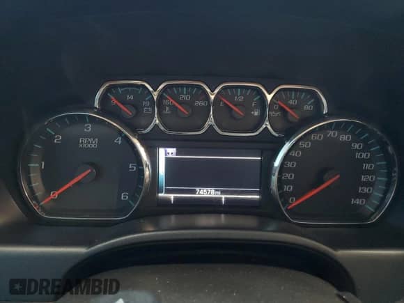 2018 Chevrolet Silverado 1500 LT z VIN 3GCPCREC6JG219622, wystawiony jako Copart lot #71934105 z przebiegiem 74 578 mil mil oraz Szkoda całkowita • Salvage title. Historia ofert i sprzedaży dostępna na DreamBid. Obrazek 9.