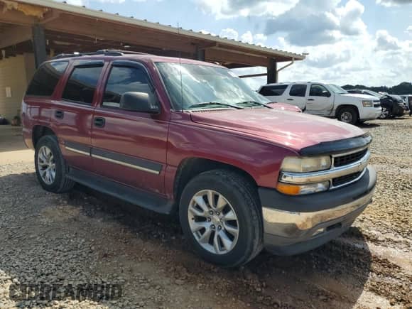 2005 Chevrolet Tahoe LS с VIN 1GNEK13T75J157397, выставлен на аукционе Copart как лот 65769245 с пробегом 195 805 миль миль и Списание • Salvage title. История ставок и продаж доступна на DreamBid. Изображение 4.