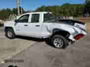 2018 GMC Sierra 1500 z VIN 1GTR1LEC2JZ138290, wystawiony jako Copart lot #77732714 z przebiegiem 160 851 mil mil oraz Szkoda całkowita • Salvage title. Historia ofert i sprzedaży dostępna na DreamBid. Obrazek 2.