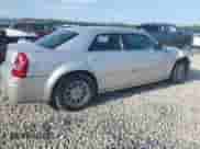 2008 Chrysler 300 Touring с VIN 2C3KA53G28H159917, выставлен на аукционе Copart как лот 65796845 с пробегом 87 762 миль миль и Списание • Salvage title. История ставок и продаж доступна на DreamBid. Изображение 3.