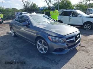 2017 Mercedes-Benz C 300 z VIN WDDWJ4JB3HF416895, wystawiony jako IAAI lot #42804512 z przebiegiem Nie podano mil oraz . Historia ofert i sprzedaży dostępna na DreamBid. Obrazek 1.