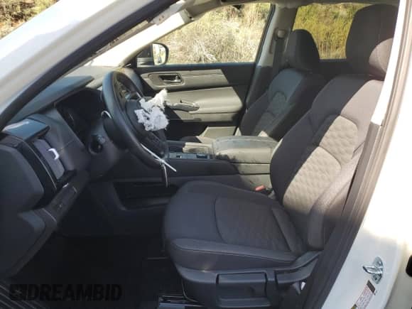 2024 Nissan Pathfinder S с VIN 5N1DR3ACXRC246174, выставлен на аукционе Copart как лот 54235395 с пробегом 5 091 миль миль и Списание • Salvage title. История ставок и продаж доступна на DreamBid. Изображение 7.