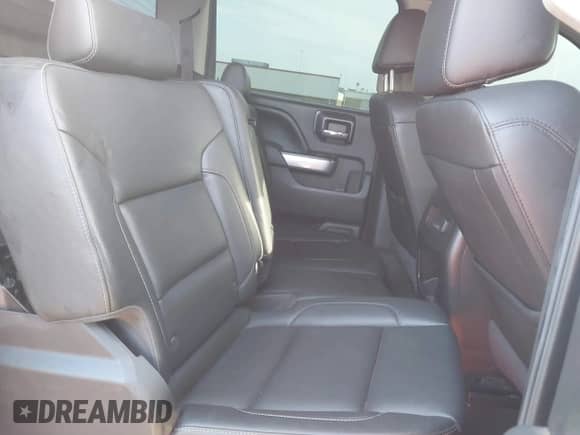 2017 Chevrolet Silverado 1500 LTZ z VIN 3GCUKSEJ5HG243755, wystawiony jako IAAI lot #43021563 z przebiegiem 232 807 mil mil oraz . Historia ofert i sprzedaży dostępna na DreamBid. Obrazek 8.