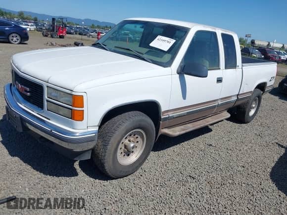 1997 GMC Sierra 1500 с VIN 2GTEK19R7V1540500, выставлен на аукционе IAAI как лот 42349701 с пробегом 230 832 миль миль и . История ставок и продаж доступна на DreamBid. Изображение 2.