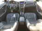 2013 Hyundai Elantra z VIN KMHD35LE5DU023037, wystawiony jako Copart lot #87412565 z przebiegiem 108 898 mil mil oraz Szkoda całkowita • Salvage title. Historia ofert i sprzedaży dostępna na DreamBid. Obrazek 8.