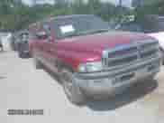 1994 Dodge 1500 z VIN 1B7HC16Y7RS547328, wystawiony jako IAAI lot #42619248 z przebiegiem 103 321 mil mil oraz . Historia ofert i sprzedaży dostępna na DreamBid. Obrazek 1.