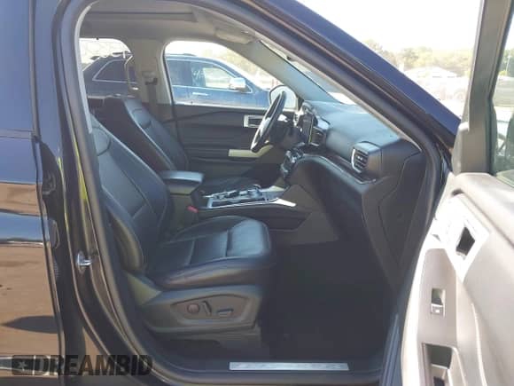 2021 Ford Explorer Limited z VIN 1FMSK8FH8MGA28507, wystawiony jako IAAI lot #43320100 z przebiegiem 89 070 mil mil oraz . Historia ofert i sprzedaży dostępna na DreamBid. Obrazek 5.