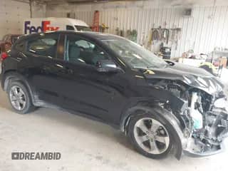 2022 Honda HR-V LX с VIN 3CZRU6H31NM721276, выставлен на аукционе IAAI как лот 42848047 с пробегом 84 550 миль миль и . История ставок и продаж доступна на DreamBid. Изображение 1.