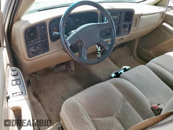 2004 Chevrolet Silverado 1500 Z71 с VIN 1GCEK14T64Z129081, выставлен на аукционе Copart как лот 66040055 с пробегом 179 289 миль миль и Списание • Salvage title. История ставок и продаж доступна на DreamBid. Изображение 8.