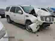 2011 Cadillac Escalade Premium с VIN 1GYS3CEF0BR118038, выставлен на аукционе Copart как лот 76524504 с пробегом 85 779 миль миль и Списание • Salvage title. История ставок и продаж доступна на DreamBid. Изображение 4.