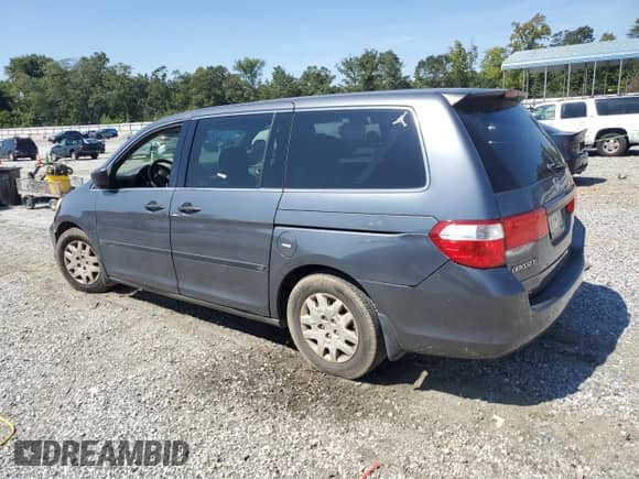 2010 Honda Odyssey LX с VIN 5FNRL3H28AB062710, выставлен на аукционе Copart как лот 71060715 с пробегом 240 460 миль миль и Списание • Salvage title. История ставок и продаж доступна на DreamBid. Изображение 2.