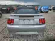 2003 Ford Mustang Deluxe с VIN 1FAFP44423F398085, выставлен на аукционе Copart как лот 81375035 с пробегом 213 398 миль миль и Чистый • Clean title. История ставок и продаж доступна на DreamBid. Изображение 6.