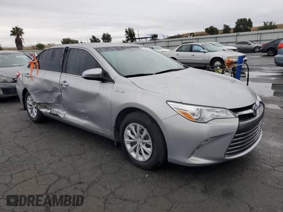 2016 Toyota Camry LE z VIN 4T1BD1FK9GU180430, wystawiony jako Copart lot #85649785 z przebiegiem 60 600 mil mil oraz Szkoda całkowita • Salvage title. Historia ofert i sprzedaży dostępna na DreamBid. Obrazek 4.