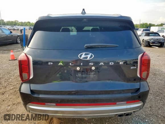 2024 Hyundai Palisade Calligraphy z VIN KM8R7DGE5RU658443, wystawiony jako Copart lot #70424765 z przebiegiem 36 697 mil mil oraz Szkoda całkowita • Salvage title. Historia ofert i sprzedaży dostępna na DreamBid. Obrazek 6.
