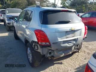 2019 Chevrolet Trax LT z VIN KL7CJLSB0KB752912, wystawiony jako IAAI lot #43261996 z przebiegiem 92 162 mil mil oraz . Historia ofert i sprzedaży dostępna na DreamBid. Obrazek 3.