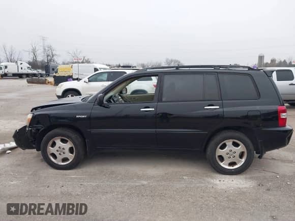 2007 Toyota Highlander с VIN JTEGP21A970131043, выставлен на аукционе IAAI как лот 40944131 с пробегом 229 148 миль миль и . История ставок и продаж доступна на DreamBid. Изображение 14.