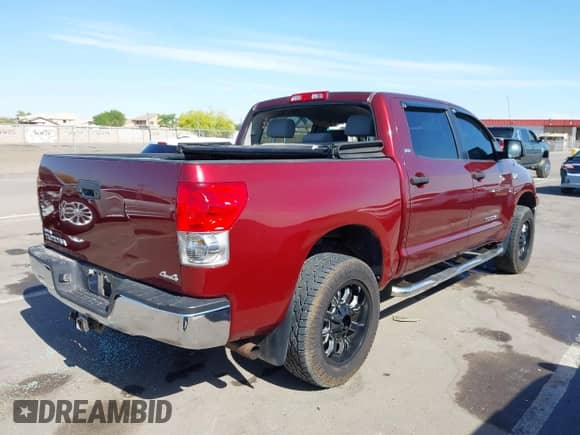 2008 Toyota Tundra с VIN 5TFDV541X8X070952, выставлен на аукционе IAAI как лот 42140896 с пробегом 169 075 миль миль и . История ставок и продаж доступна на DreamBid. Изображение 4.