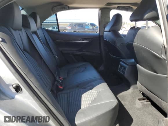 2021 Toyota Camry SE z VIN 4T1S11AK4MU578060, wystawiony jako Copart lot #49662785 z przebiegiem 42 427 mil mil oraz Szkoda całkowita • Salvage title. Historia ofert i sprzedaży dostępna na DreamBid. Obrazek 10.