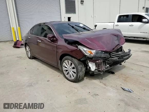 2013 Honda Accord EX z VIN 1HGCR2F79DA163928, wystawiony jako Copart lot #70713545 z przebiegiem 151 817 mil mil oraz Szkoda całkowita • Salvage title. Historia ofert i sprzedaży dostępna na DreamBid. Obrazek 13.