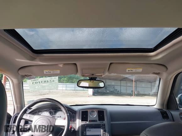 2006 Chrysler 300 C SRT-8 with VIN 2C3LA73W66H523504, listed as a IAAI auction lot 42483103 with 61,560 mi miles and . Bid and sale history available at DreamBid. Image 14.