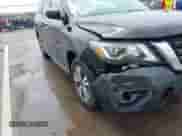 2017 Nissan Pathfinder SV with VIN 5N1DR2MM4HC649189, listed as a IAAI auction lot 42220229 with 149,707 mi miles and . Bid and sale history available at DreamBid. Image 6.