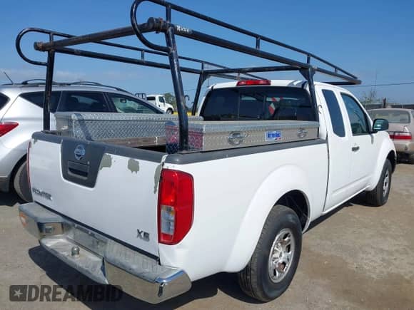 2007 Nissan Frontier XE с VIN 1N6BD06T87C429374, выставлен на аукционе IAAI как лот 42101275 с пробегом 267 002 миль миль и . История ставок и продаж доступна на DreamBid. Изображение 4.