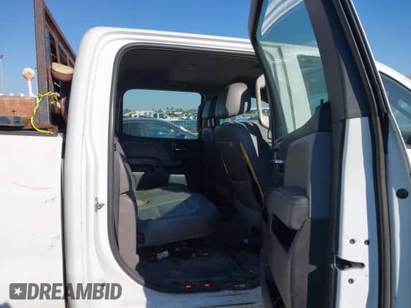 2018 Chevrolet Silverado 2500HD Work Truck with VIN 1GC1CUEG3JF231479, listed as a IAAI auction lot 43397720 with 36,332 mi miles and . Bid and sale history available at DreamBid. Image 8.