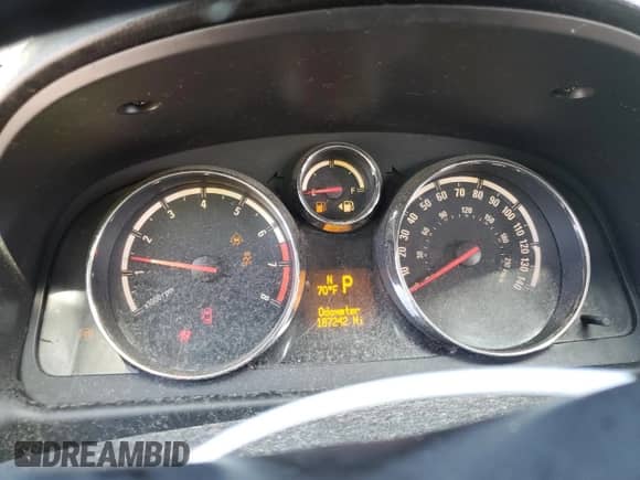 2010 Saturn VUE XR 1SB z VIN 3GSFLEE77AS595691, wystawiony jako Copart lot #68797344 z przebiegiem 187 242 mil mil oraz Szkoda całkowita • Salvage title. Historia ofert i sprzedaży dostępna na DreamBid. Obrazek 9.