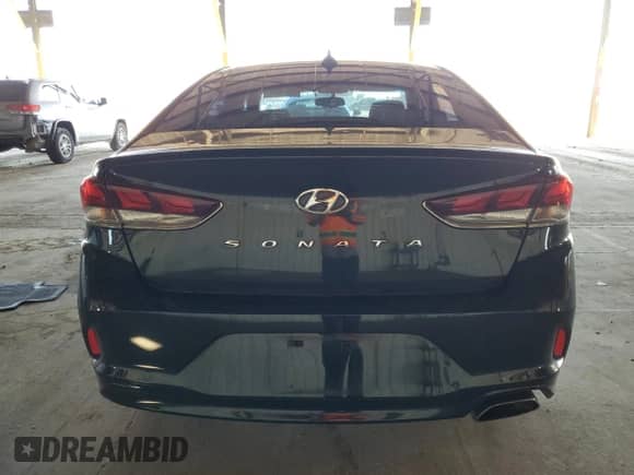 2018 Hyundai Sonata SEL with VIN 5NPE34AF8JH664364, listed as a Copart auction lot 84784125 with 70,000 mi miles and Salvage title. Bid and sale history available at DreamBid. Image 6.