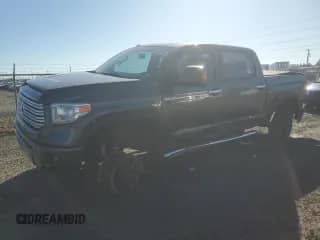 2015 Toyota Tundra Platinum с VIN 5TFAY5F18FX425279, выставлен на аукционе Copart как лот 57898005 с пробегом 85 139 миль миль и Списание • Salvage title. История ставок и продаж доступна на DreamBid. Изображение 1.