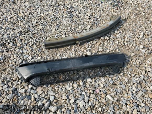 2015 Honda Pilot LX with VIN 5FNYF4H22FB067529, listed as a Copart auction lot 70514325 with 138,864 mi miles and Salvage title. Bid and sale history available at DreamBid. Image 13.