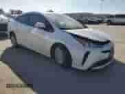 2019 Toyota Prius LE с VIN JTDKARFU4K3070932, выставлен на аукционе Copart как лот 89664115 с пробегом 82 149 миль миль и Списание • Salvage title. История ставок и продаж доступна на DreamBid. Изображение 4.