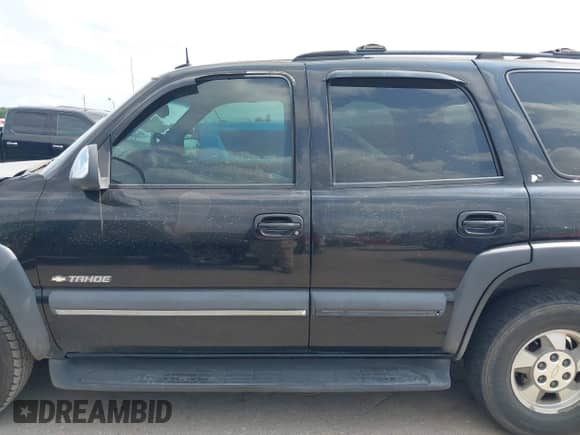 2002 Chevrolet Tahoe LS с VIN 1GNEC13Z72R279613, выставлен на аукционе IAAI как лот 42267778 с пробегом 300 378 миль миль и . История ставок и продаж доступна на DreamBid. Изображение 13.