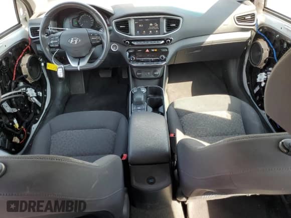 2019 Hyundai Ioniq с VIN KMHC75LH1KU034477, выставлен на аукционе Copart как лот 65454025 с пробегом 53 652 миль миль и Списание • Salvage title. История ставок и продаж доступна на DreamBid. Изображение 8.