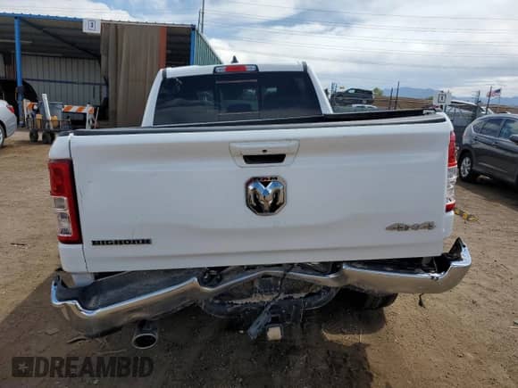 2022 Ram 1500 Big Horn z VIN 1C6SRFMTXNN339193, wystawiony jako Copart lot #56396515 z przebiegiem 25 412 mil mil oraz Szkoda całkowita • Salvage title. Historia ofert i sprzedaży dostępna na DreamBid. Obrazek 6.