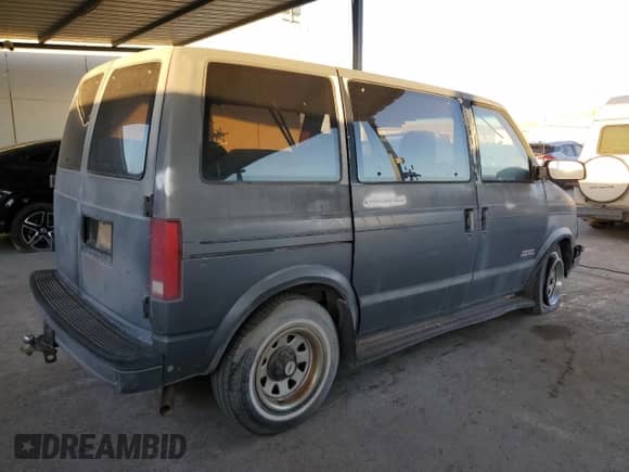 1986 Chevrolet Astro с VIN 1G8DM15Z3GB225279, выставлен на аукционе Copart как лот 82640534 с пробегом 33 568 миль миль и Чистый • Clean title. История ставок и продаж доступна на DreamBid. Изображение 3.