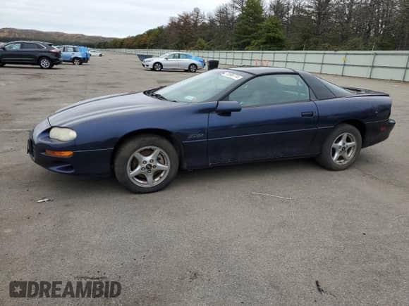2001 Chevrolet Camaro Z28 z VIN 2G1FP22G612147069, wystawiony jako Copart lot #73598774 z przebiegiem 84 473 mil mil oraz Nie do naprawy • Non repairable. Historia ofert i sprzedaży dostępna na DreamBid. Obrazek 1.
