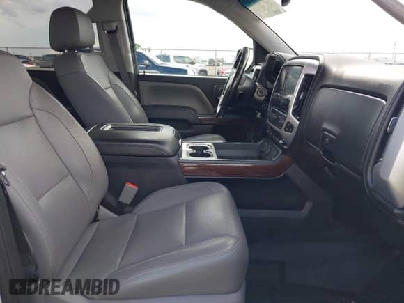 2018 GMC Sierra 1500 SLT z VIN 3GTU2NEC2JG556450, wystawiony jako IAAI lot #42597145 z przebiegiem 122 940 mil mil oraz . Historia ofert i sprzedaży dostępna na DreamBid. Obrazek 5.