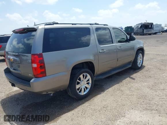 2012 Chevrolet Suburban LS с VIN 1GNSCHE05CR264376, выставлен на аукционе IAAI как лот 42767635 с пробегом 168 221 миль миль и . История ставок и продаж доступна на DreamBid. Изображение 4.