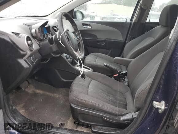 2016 Chevrolet Sonic LT с VIN 1G1JC6SG1G4121379, выставлен на аукционе Copart как лот 80841695 с пробегом 105 463 миль миль и Списание • Salvage title. История ставок и продаж доступна на DreamBid. Изображение 7.