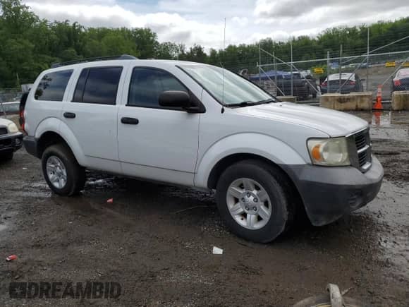 2008 Dodge Durango with VIN 1D8HB38N18F145184, listed as a Copart auction lot 58955665 with 53,582 mi miles and Salvage title. Bid and sale history available at DreamBid. Image 4.