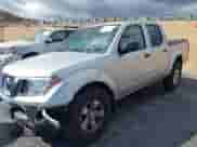 2010 Nissan Frontier LE с VIN 1N6AD0EVXAC425882, выставлен на аукционе IAAI как лот 43369370 с пробегом 68 310 миль миль и . История ставок и продаж доступна на DreamBid. Изображение 2.