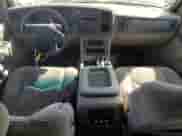 2004 Chevrolet Suburban LS с VIN 1GNFK16T24J201367, выставлен на аукционе Copart как лот 74285444 с пробегом 198 550 миль миль и Списание • Salvage title. История ставок и продаж доступна на DreamBid. Изображение 8.