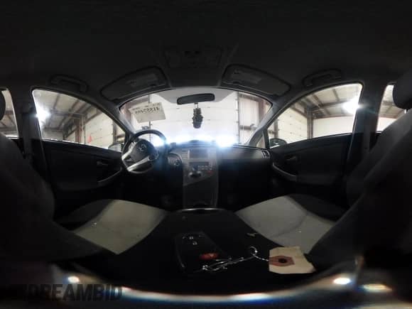 2015 Toyota Prius Four с VIN JTDKN3DU5F1877725, выставлен на аукционе IAAI как лот 41557495 с пробегом 32 729 миль миль и . История ставок и продаж доступна на DreamBid. Изображение 18.