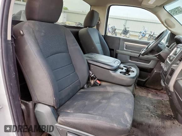 2019 Ram 1500 Tradesman with VIN 3C6JR6DT0KG560950, listed as a Copart auction lot 63824615 with 107,474 mi miles and Salvage title. Bid and sale history available at DreamBid. Image 10.