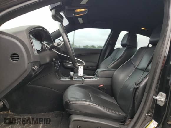 2013 Dodge Charger SXT Plus with VIN 2C3CDXHGXDH526962, listed as a Copart auction lot 67377605 with 132,373 mi miles and Salvage title. Bid and sale history available at DreamBid. Image 7.